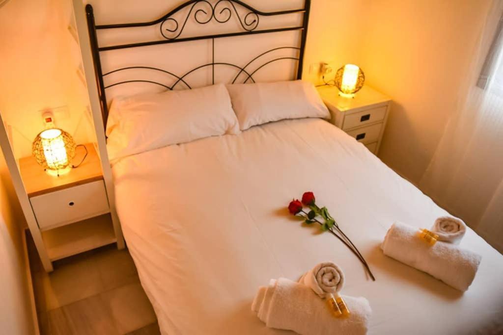 Atico Centrico Plaza Moravia ,San Julian. Appartement Sevilla Buitenkant foto