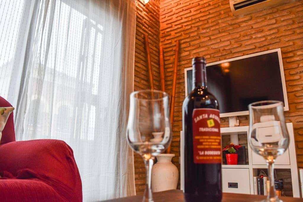 Atico Centrico Plaza Moravia ,San Julian. Appartement Sevilla Buitenkant foto