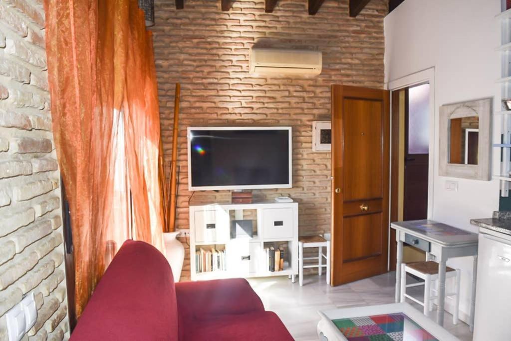 Atico Centrico Plaza Moravia ,San Julian. Appartement Sevilla Buitenkant foto