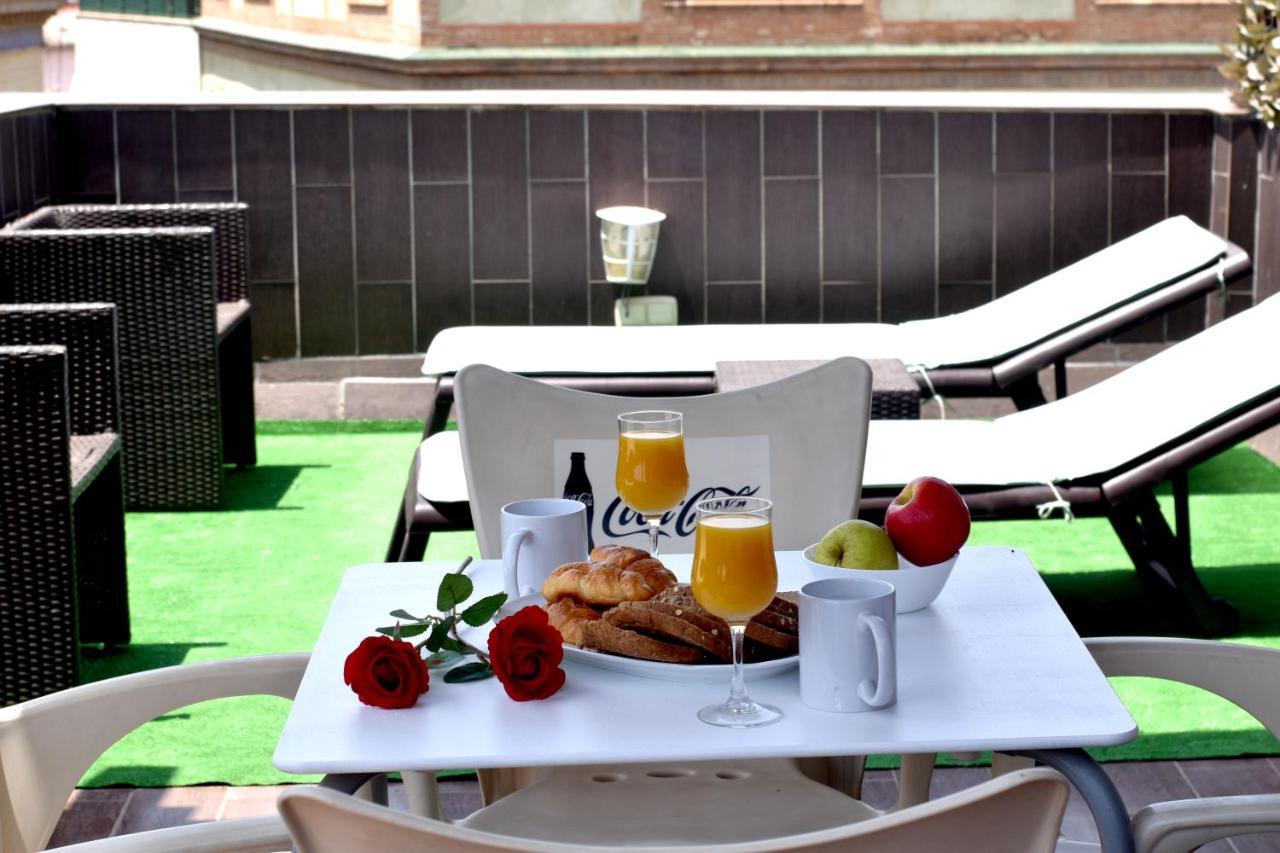 Atico Centrico Plaza Moravia ,San Julian. Appartement Sevilla Buitenkant foto