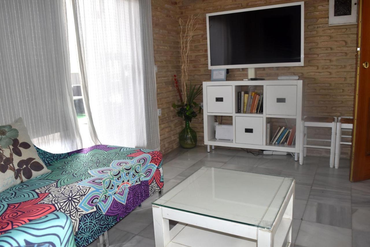 Atico Centrico Plaza Moravia ,San Julian. Appartement Sevilla Buitenkant foto
